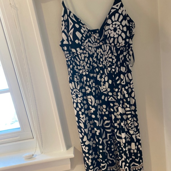 Black and White Sundress - Picture 2 of 5